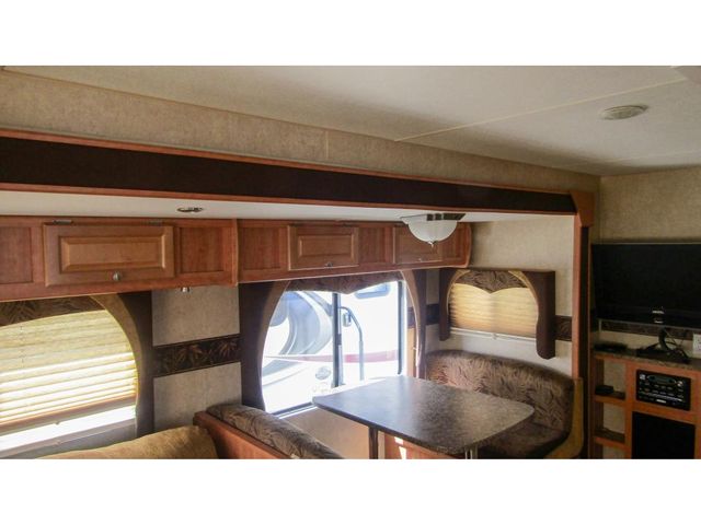 2009 FLEETWOOD PROWLER 250RLS