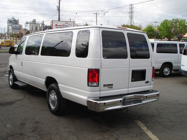 2009 Ford E-Series E-350 SD XLT | Charlotte, North Carolina | ADVENTURE VANS