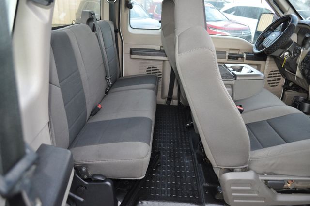 2009 Ford F-250 Super Duty XL Pickup 4D 8 ft | Louisville, MS | CARite Louisville MS 2009 Ford F-250 Super Duty XL Pickup 4D 8 ft | Louisville, MS | CARite Louisville MS