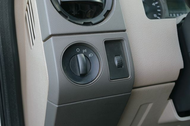 2009 Ford F-350 Super Duty XL FLATBED | Great Falls, Montana | Bleskin Motor Company 2009 Ford F-350 Super Duty XL FLATBED | Great Falls, Montana | Bleskin Motor Company