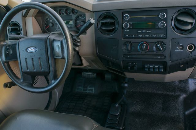 2009 Ford F-350 Super Duty XL FLATBED | Great Falls, Montana | Bleskin Motor Company 2009 Ford F-350 Super Duty XL FLATBED | Great Falls, Montana | Bleskin Motor Company