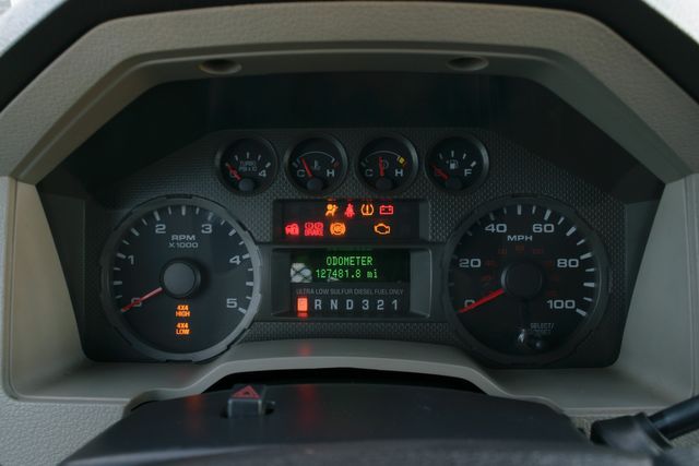 2009 Ford F-350 Super Duty XL FLATBED | Great Falls, Montana | Bleskin Motor Company 2009 Ford F-350 Super Duty XL FLATBED | Great Falls, Montana | Bleskin Motor Company