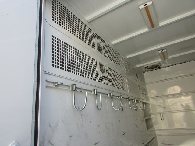 2009 F-450 4x4 Reg Cab 11' Enclosed Service Utility | St Cloud MN | NorthStar Truck Sales 2009 F-450 4x4 Reg Cab 11' Enclosed Service Utility | St Cloud MN | NorthStar Truck Sales