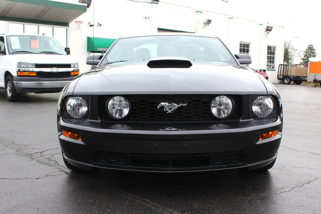 2009 Ford Mustang GT Premium | Granite City, Illinois | MasterCars Company Inc.