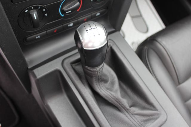 2009 Ford Mustang GT Premium | Granite City, Illinois | MasterCars Company Inc. 2009 Ford Mustang GT Premium | Granite City, Illinois | MasterCars Company Inc.