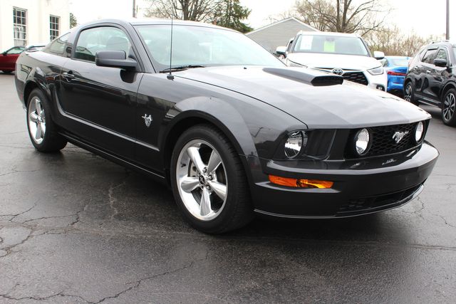 2009 Ford Mustang GT Premium | Granite City, Illinois | MasterCars Company Inc.