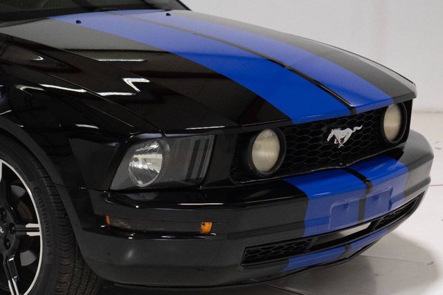 2009 Ford Mustang V6 Premium 2dr Fastback | Houston, TX | Houston Auto Credit 2009 Ford Mustang V6 Premium 2dr Fastback | Houston, TX | Houston Auto Credit