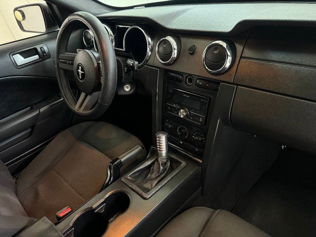 2009 Ford Mustang V6 Premium 2dr Fastback | Houston, TX | Houston Auto Credit 2009 Ford Mustang V6 Premium 2dr Fastback | Houston, TX | Houston Auto Credit