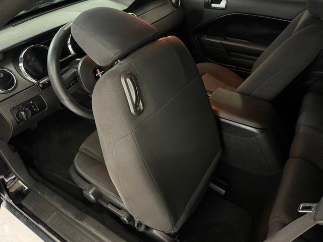 2009 Ford Mustang V6 Premium 2dr Fastback | Houston, TX | Houston Auto Credit 2009 Ford Mustang V6 Premium 2dr Fastback | Houston, TX | Houston Auto Credit