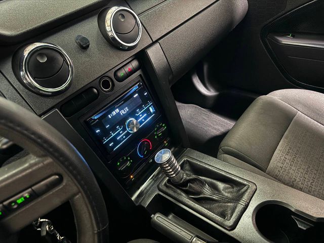 2009 Ford Mustang V6 Premium 2dr Fastback | Houston, TX | Houston Auto Credit 2009 Ford Mustang V6 Premium 2dr Fastback | Houston, TX | Houston Auto Credit