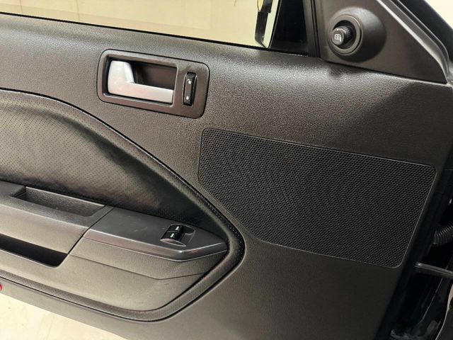 2009 Ford Mustang V6 Premium 2dr Fastback | Houston, TX | Houston Auto Credit 2009 Ford Mustang V6 Premium 2dr Fastback | Houston, TX | Houston Auto Credit