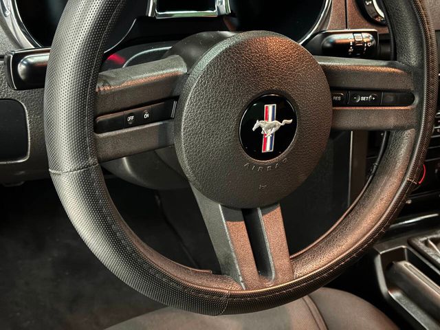 2009 Ford Mustang V6 Premium 2dr Fastback | Houston, TX | Houston Auto Credit 2009 Ford Mustang V6 Premium 2dr Fastback | Houston, TX | Houston Auto Credit