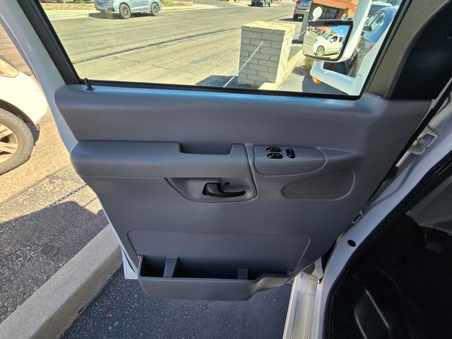 2009 Four Winds Chateau M-25 C