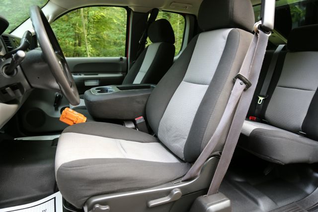 2009 GMC 3500HD EXTENDED CAB MASON DUMP 6.0L V8  48K ACTUAL MILES 