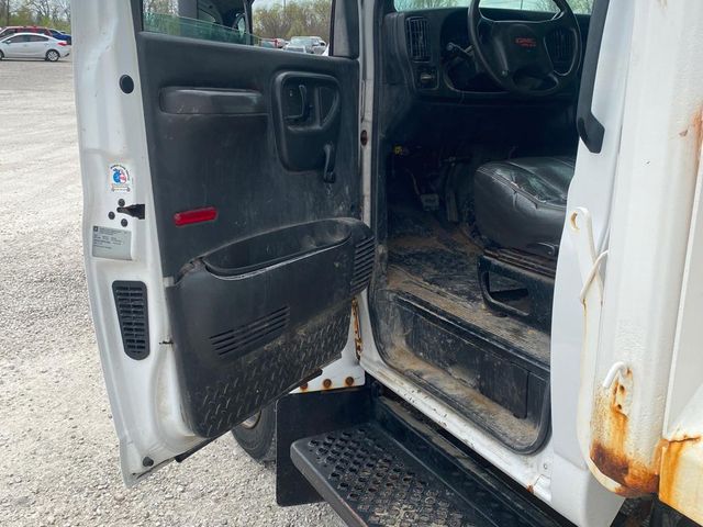 2009 GMC TC5500  | Maryland Heights, MO | Continental Auto Sales