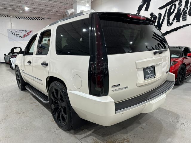 2009 GMC Yukon Denali Ent Pkg, 22's, Touch Screen, Escalade Lgt | Dallas, Texas | Corvette Warehouse 