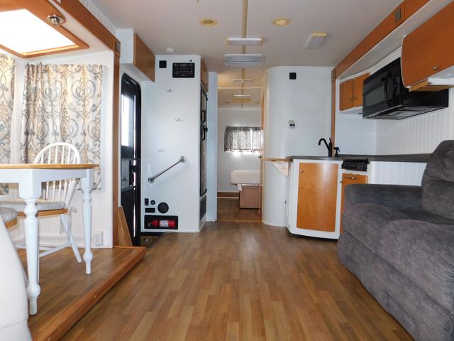 2009 Gulf Stream BT Cruiser GX2 5291