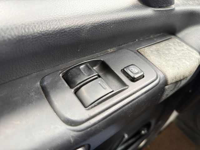 2009 Hino HINO 165 Refrigerated Box DIESEL | Canton, Ohio | Ohio Auto Warehouse LLC 2009 Hino HINO 165 Refrigerated Box DIESEL | Canton, Ohio | Ohio Auto Warehouse LLC