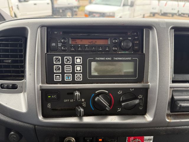 2009 Hino HINO 165 Refrigerated Box DIESEL | Canton, Ohio | Ohio Auto Warehouse LLC 2009 Hino HINO 165 Refrigerated Box DIESEL | Canton, Ohio | Ohio Auto Warehouse LLC