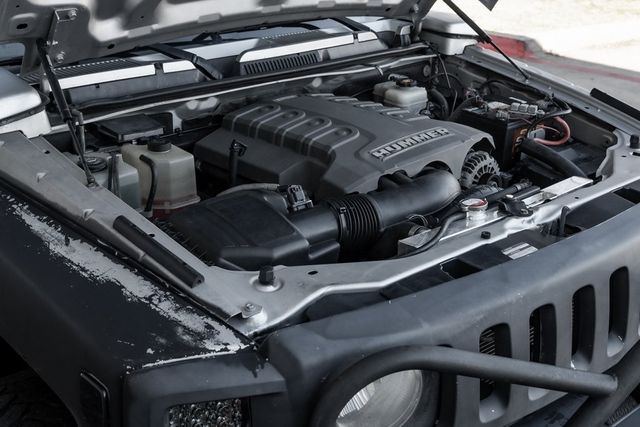 2009 Hummer H3 Alpha Adventure Pkg Rear DVD Moonroof Rear Camera 2009 Hummer H3 Alpha Adventure Pkg Rear DVD Moonroof Rear Camera