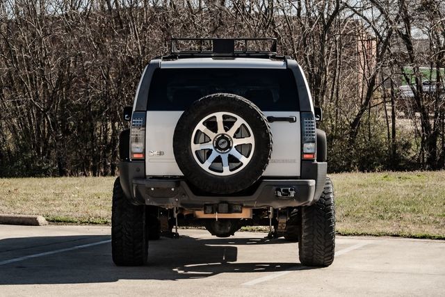 2009 Hummer H3 Alpha Adventure Pkg Rear DVD Moonroof Rear Camera 2009 Hummer H3 Alpha Adventure Pkg Rear DVD Moonroof Rear Camera