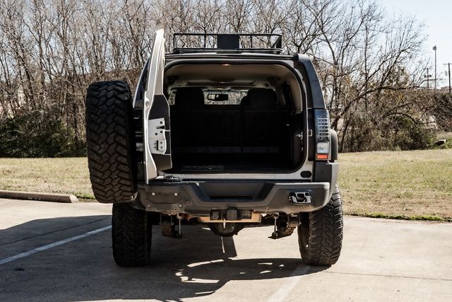 2009 Hummer H3 Alpha Adventure Pkg Rear DVD Moonroof Rear Camera 2009 Hummer H3 Alpha Adventure Pkg Rear DVD Moonroof Rear Camera