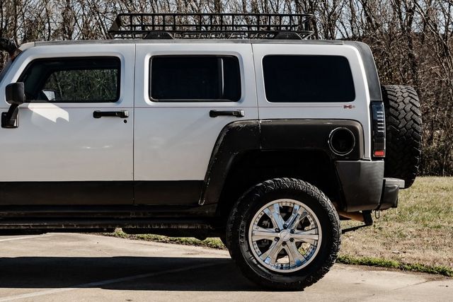 2009 Hummer H3 Alpha Adventure Pkg Rear DVD Moonroof Rear Camera 2009 Hummer H3 Alpha Adventure Pkg Rear DVD Moonroof Rear Camera