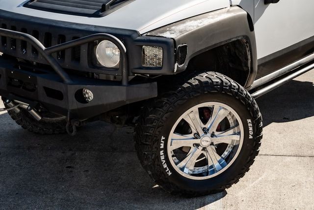 2009 Hummer H3 Alpha Adventure Pkg Rear DVD Moonroof Rear Camera 2009 Hummer H3 Alpha Adventure Pkg Rear DVD Moonroof Rear Camera