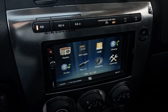 2009 Hummer H3 Alpha Adventure Pkg Rear DVD Moonroof Rear Camera 2009 Hummer H3 Alpha Adventure Pkg Rear DVD Moonroof Rear Camera