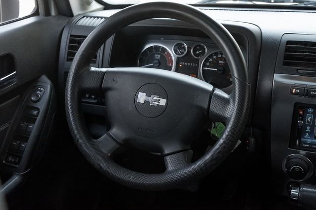 2009 Hummer H3 Alpha Adventure Pkg Rear DVD Moonroof Rear Camera 2009 Hummer H3 Alpha Adventure Pkg Rear DVD Moonroof Rear Camera