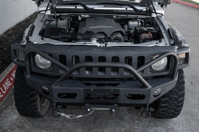 2009 Hummer H3 Alpha Adventure Pkg Rear DVD Moonroof Rear Camera 2009 Hummer H3 Alpha Adventure Pkg Rear DVD Moonroof Rear Camera