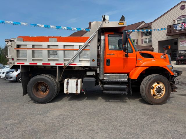 2009 International 7400