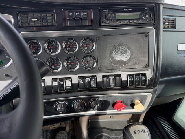 2009 Kenworth T800 Side Dump SmithCo