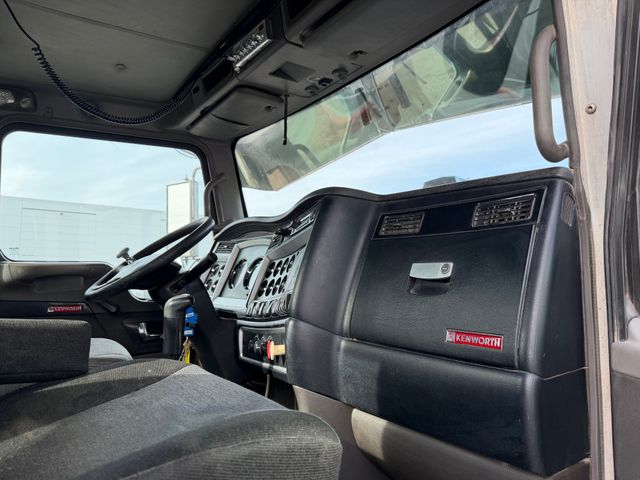 2009 Kenworth T800 Side Dump SmithCo