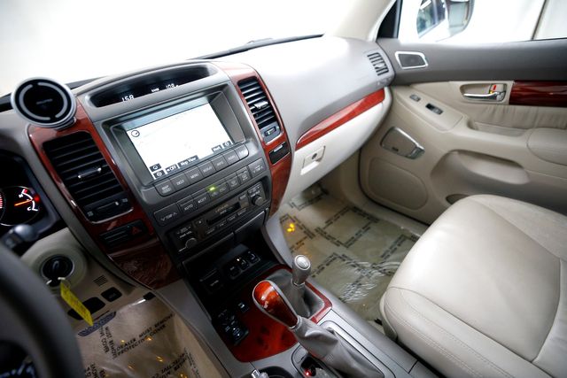2009 Lexus GX 470 | Burbank, California | MDK International 2009 Lexus GX 470 | Burbank, California | MDK International