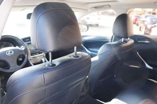 2009 Lexus IS 250 Base 4dr Sedan 6A