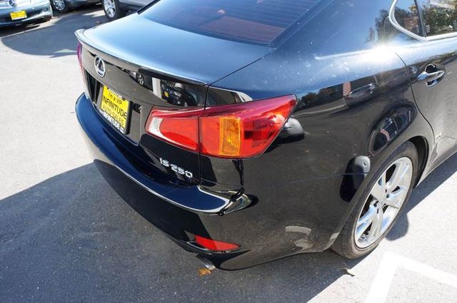 2009 Lexus IS 250 Base 4dr Sedan 6A