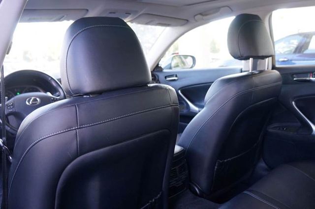 2009 Lexus IS 250 Base 4dr Sedan 6A