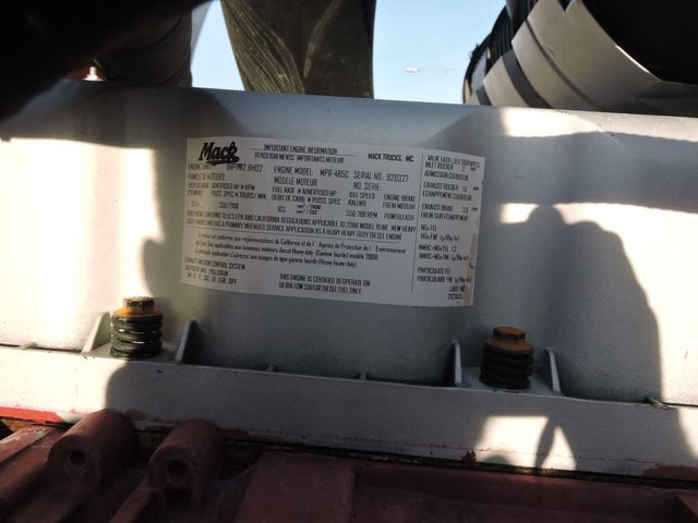 2009 Mack CXU613 Tri-Axel Dump Truck 