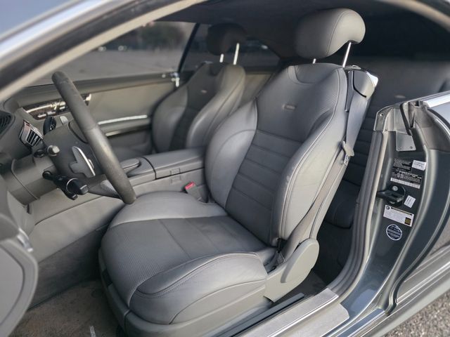 2009 Mercedes-Benz CL-Class CL 63 AMG 2009 Mercedes-Benz CL-Class CL 63 AMG