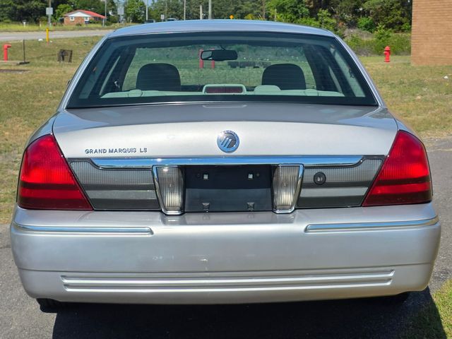 2009 Mercury Grand Marquis LS Ultimate Edition 2009 Mercury Grand Marquis LS Ultimate Edition