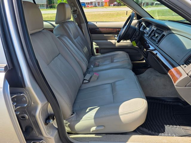 2009 Mercury Grand Marquis LS Ultimate Edition 2009 Mercury Grand Marquis LS Ultimate Edition
