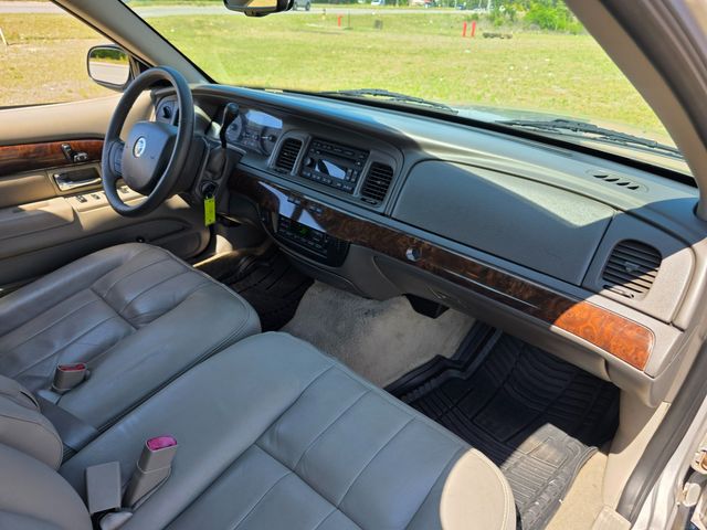 2009 Mercury Grand Marquis LS Ultimate Edition 2009 Mercury Grand Marquis LS Ultimate Edition