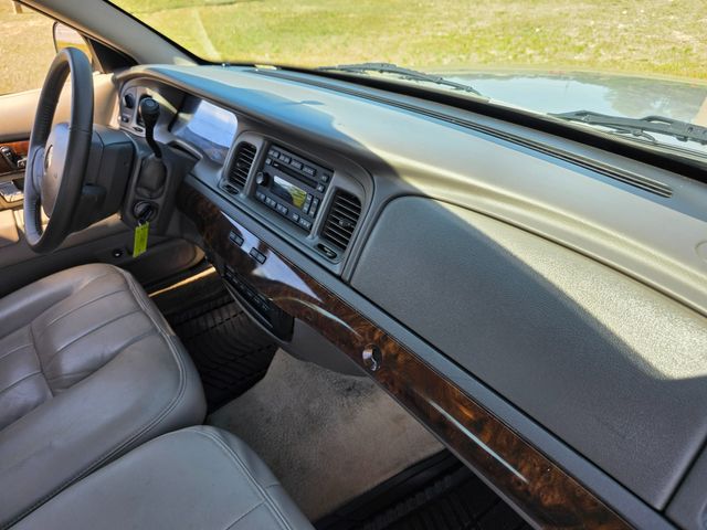 2009 Mercury Grand Marquis LS Ultimate Edition 2009 Mercury Grand Marquis LS Ultimate Edition