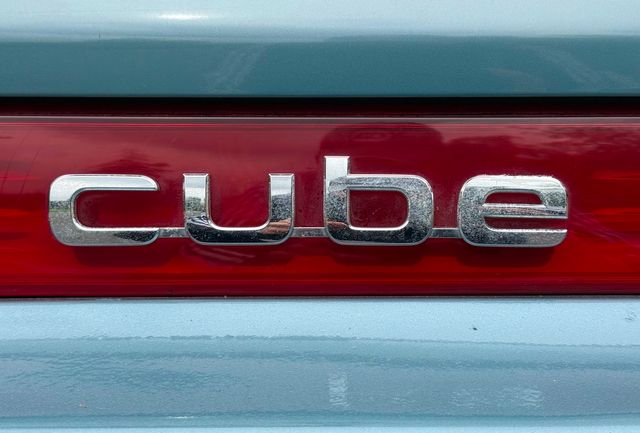 2009 Nissan cube 1.8 | Agoura Hills, CA | SoCal Auto Group 2009 Nissan cube 1.8 | Agoura Hills, CA | SoCal Auto Group