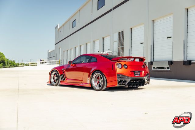 2009 Nissan GT-R Premium 2009 Nissan GT-R Premium