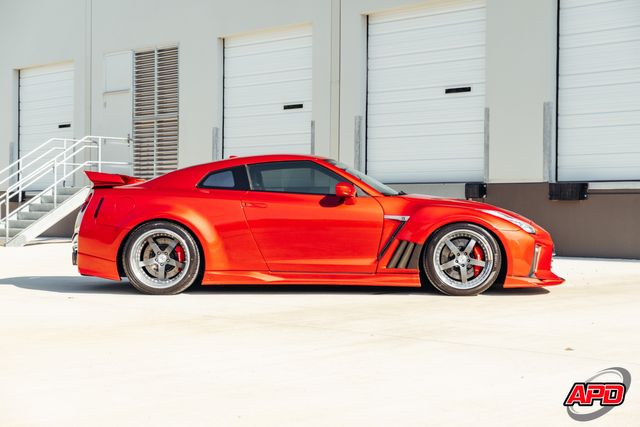 2009 Nissan GT-R Premium 2009 Nissan GT-R Premium