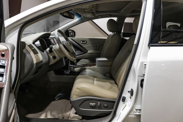 2009 Nissan Murano LE