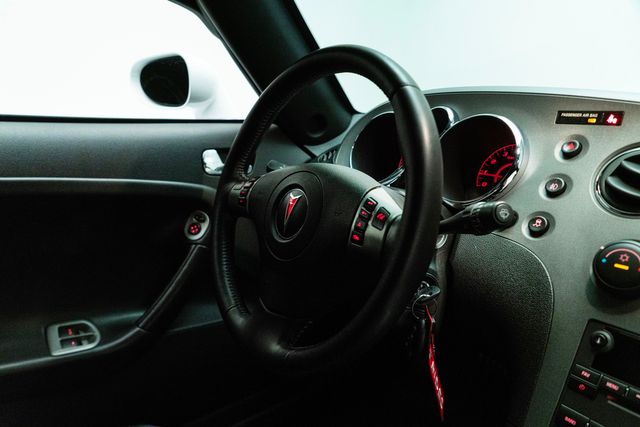 2009 Pontiac Solstice GXP Coupe 1 of 20 Produced | Carrollton, TX | Texas Hot Rides 2009 Pontiac Solstice GXP Coupe 1 of 20 Produced | Carrollton, TX | Texas Hot Rides