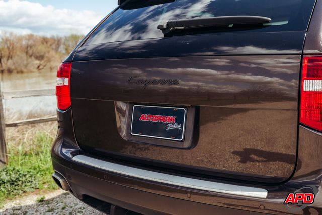 2009 Porsche Cayenne Overland No. 001 2009 Porsche Cayenne Overland No. 001